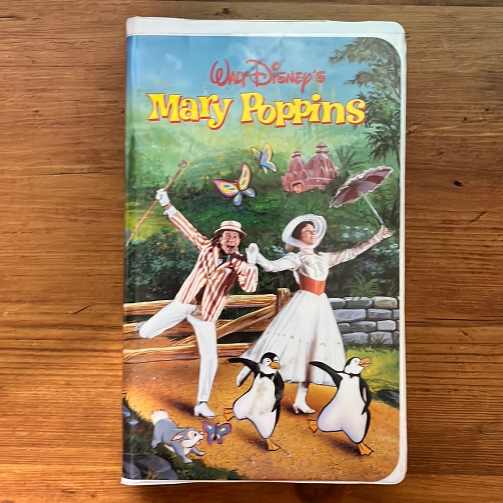 Walt Disney’s Mary Poppins VHS movie